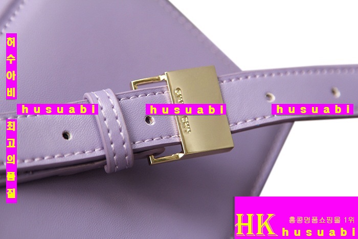 ����� ���ǵ��� �̴� GV5671-3