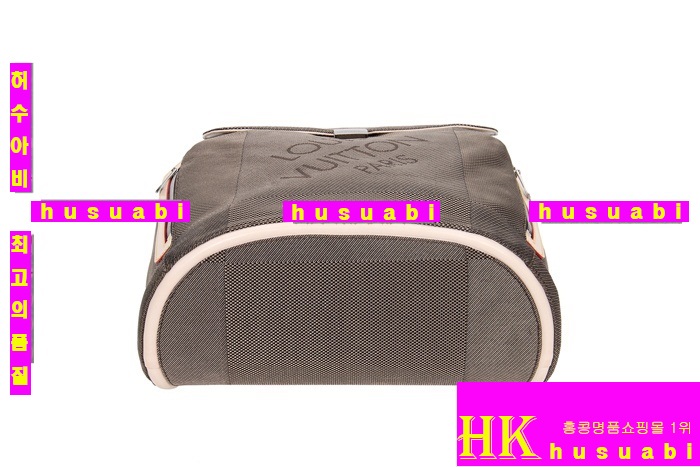 ���̺���  ���Ӷ� ���� M93055