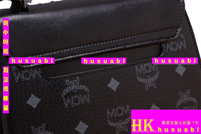 2015�Ż� ������ �̴�ũ�ν��� MCM ���ڰ��� MN2175-7