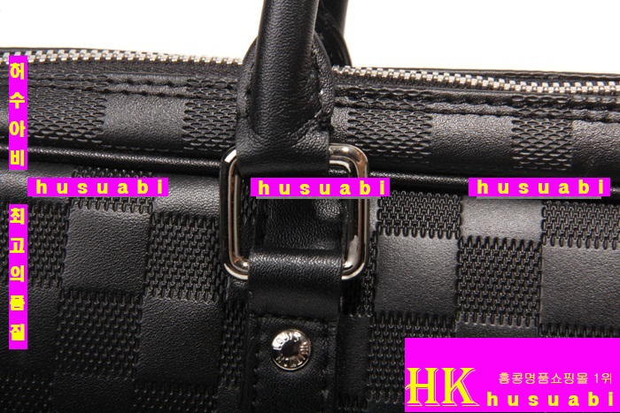 ���̺��� ���� ũ�ν��� M41197-1