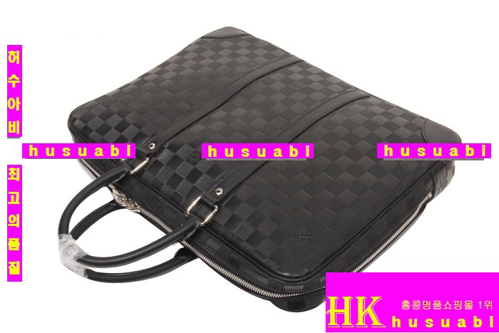 ���̺��� ���� ũ�ν��� M41197-1