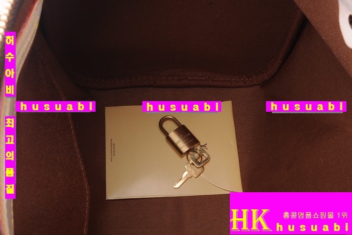 ���̺��� �߿��� ���縶 ���ǵ� 30 M40692