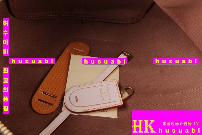 ���̺��� Ű�� 50 M4141