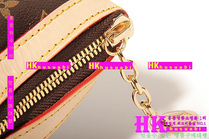 ���̺��� Ƽ���� GM M40144