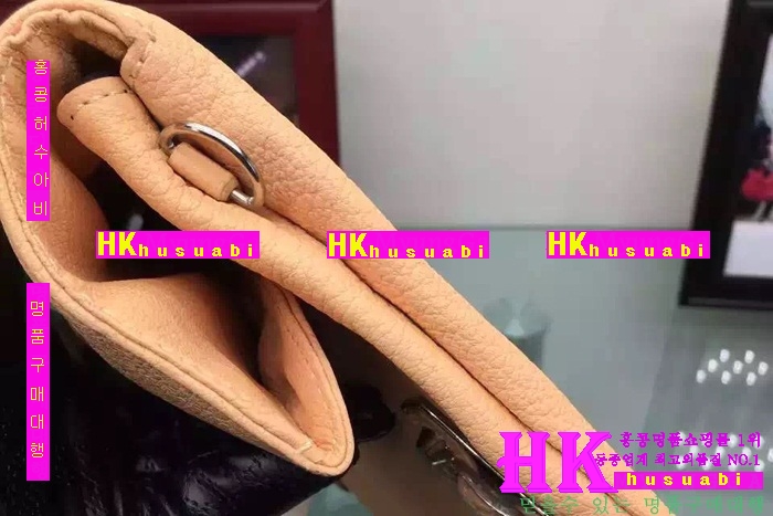 �߷��þư� Ŭ��ġ 084357-2