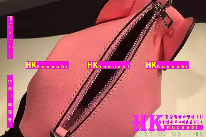 ���������� 16�ο��� ���� �ڳ��� �Ż� LO85474-1