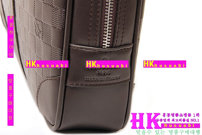 ���̺��� ���� �������� �Ż� M41195