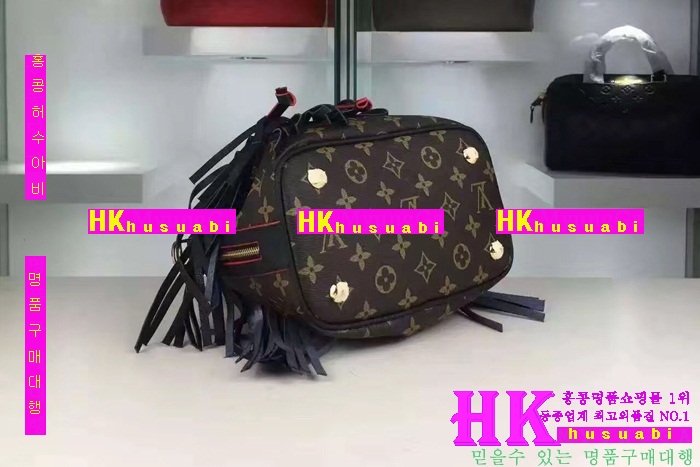 ���̺��� ũ�ν��� 2016�Ż� LV-41818-4