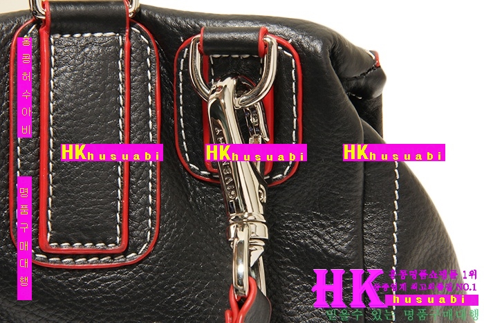 ����� �ǵ���� �̵� GV124742 (��Ƽġ)