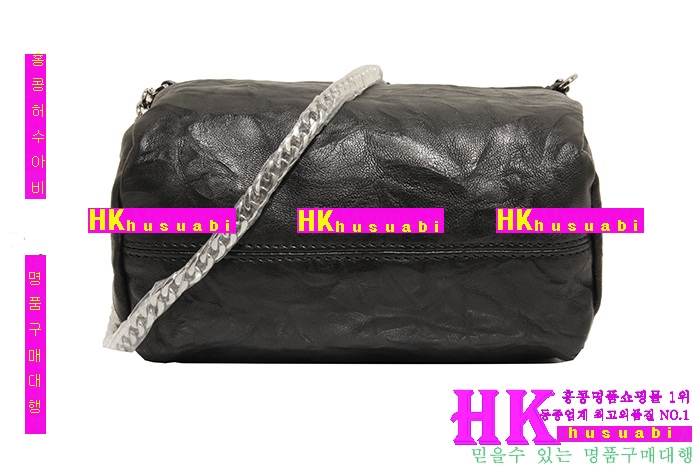 ����� �ǵ��� �̴� ũ�ν��� GV124741-1(��Ŭ)