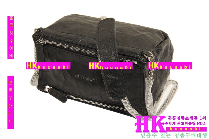 ����� �ǵ��� �̴� ũ�ν��� GV124741-1(��Ŭ)