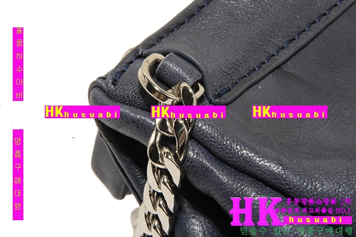 ����� �ǵ��� �̴� ũ�ν��� GV124741-2(��Ŭ)