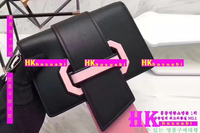 NEW ����� �Ż� ������ ũ�ν��� PA170325-4