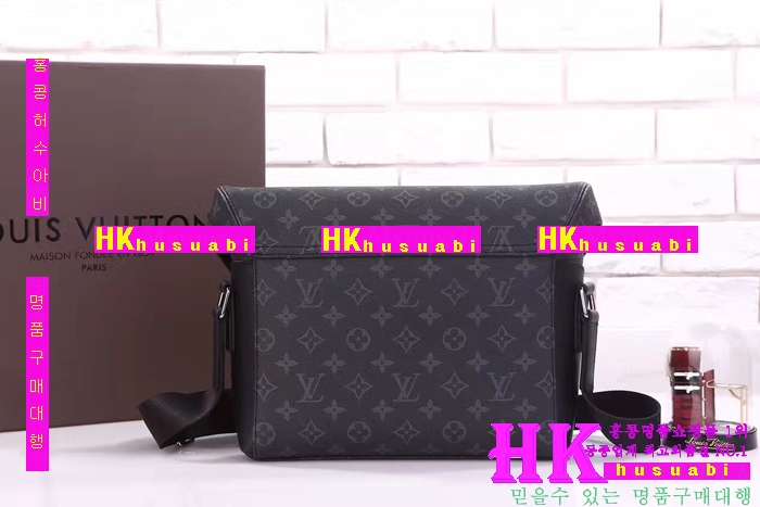 NEW ���̺��� �Ż� ���׷� ������ ũ�ν��� LV170406-48