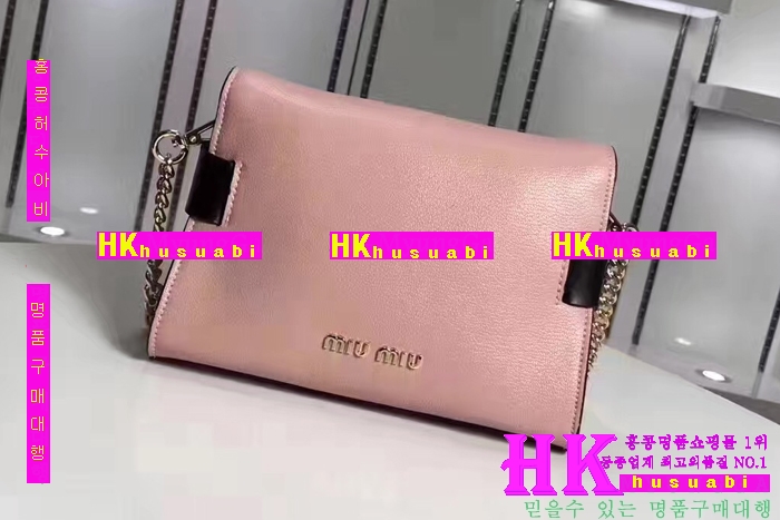 NEW �̿�̿� �Ż� ������ ũ�ν��� MIU170412-4