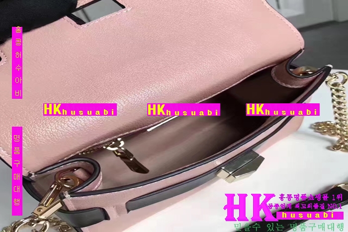 NEW �̿�̿� �Ż� ������ ũ�ν��� MIU170412-1
