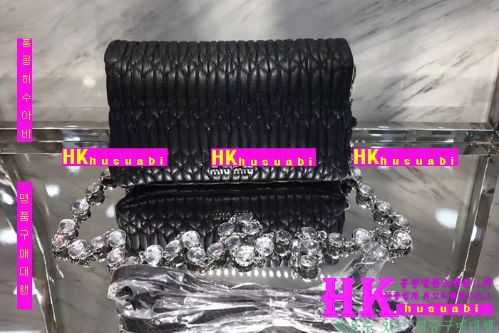 NEW �̿�̿� �Ż� ������ ũ�ν��� MIU170413-47