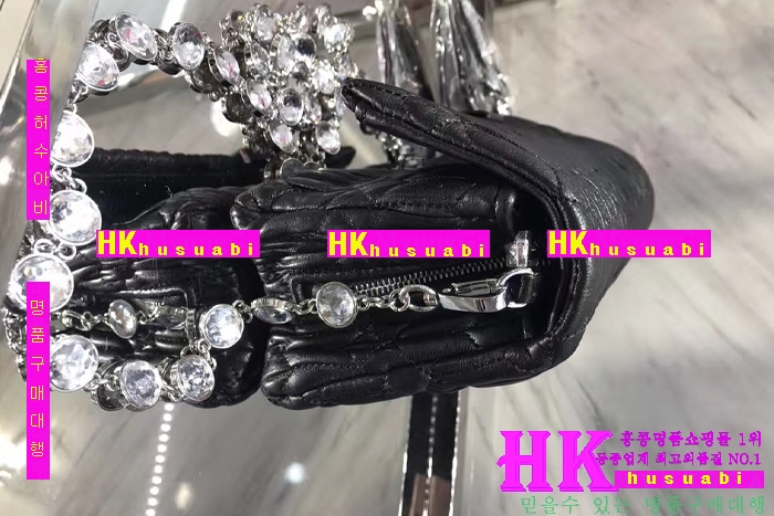 NEW �̿�̿� �Ż� ������ ũ�ν��� MIU170413-47