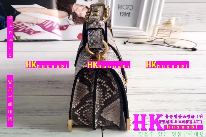 NEW ����� �Ż� ���� ũ�ν��� PA170428-1