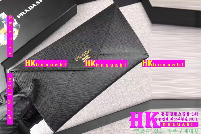 NEW ����� �Ż� �α� ���� ���ǾƳ� Ŭ��ġ��  PA170429-65