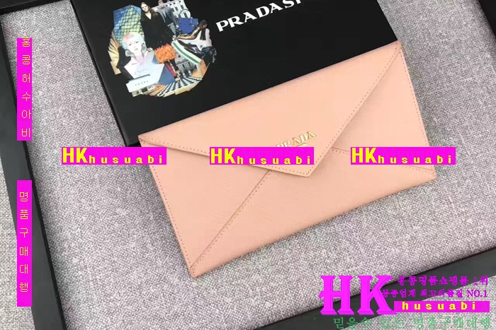 NEW ����� �Ż� �α� ���� ���ǾƳ� Ŭ��ġ��  PA170429-60