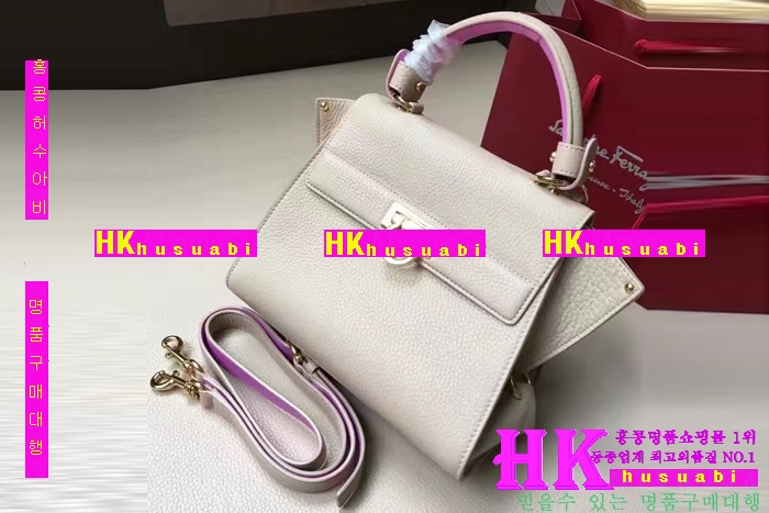 �ڹ̷��ޡ� NEW ��󰡸� ������ ����� PE170504-24