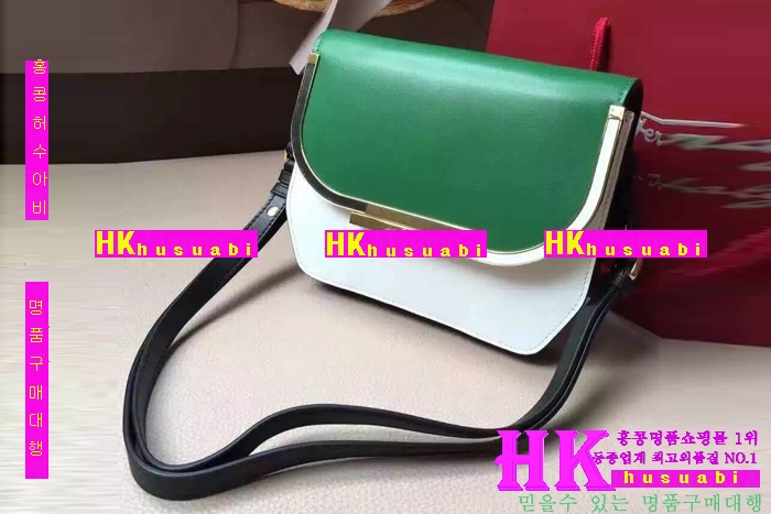 �ڹ̷��ޡ� NEW ��󰡸� ������ ũ�ν��� PE170504-6