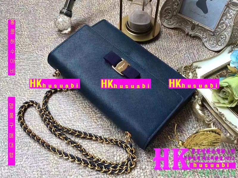  NEW  ��󰡸� �Ż�  ũ�ν��� PE170515-31