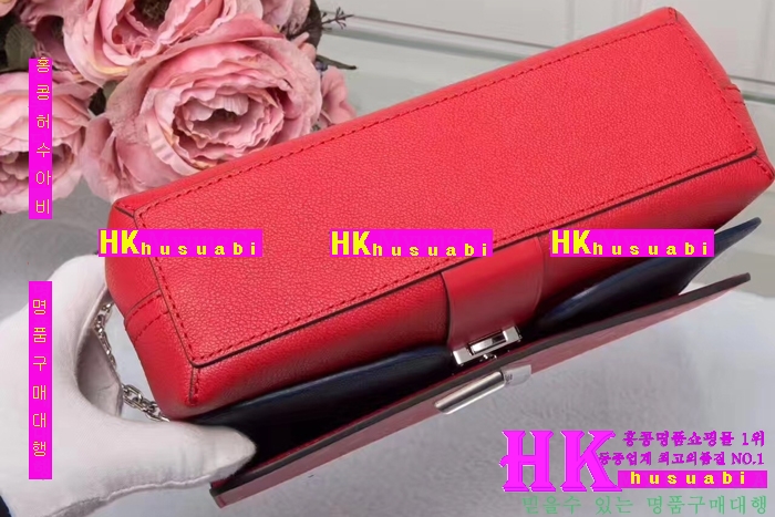 NEW ���̺��� �Ż� ������ Ŭ��ġ�� M42899