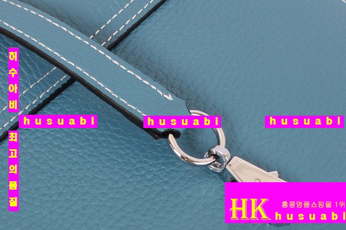 �����޽� �̸��� ũ�ν��� HE0148-7