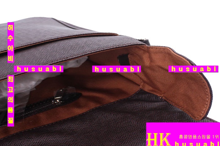 ���̺��� �Ż� ������ ũ�ν��� M30168