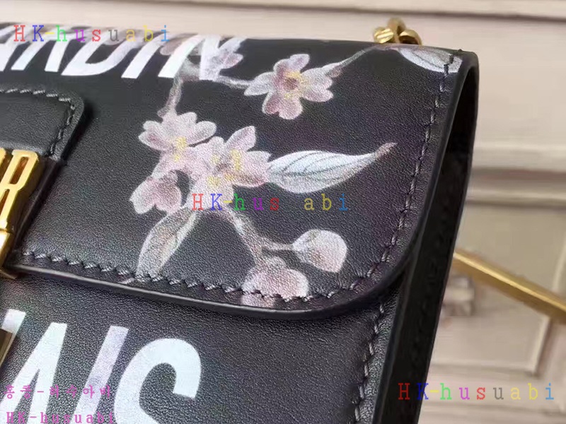 NEW ��ýŻ� ũ�ν���22LMM206QE17Rm