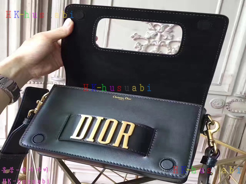 �ڹ̷��ޡ�NEW ��ýŻ� ũ�ν���30PJM825YR491