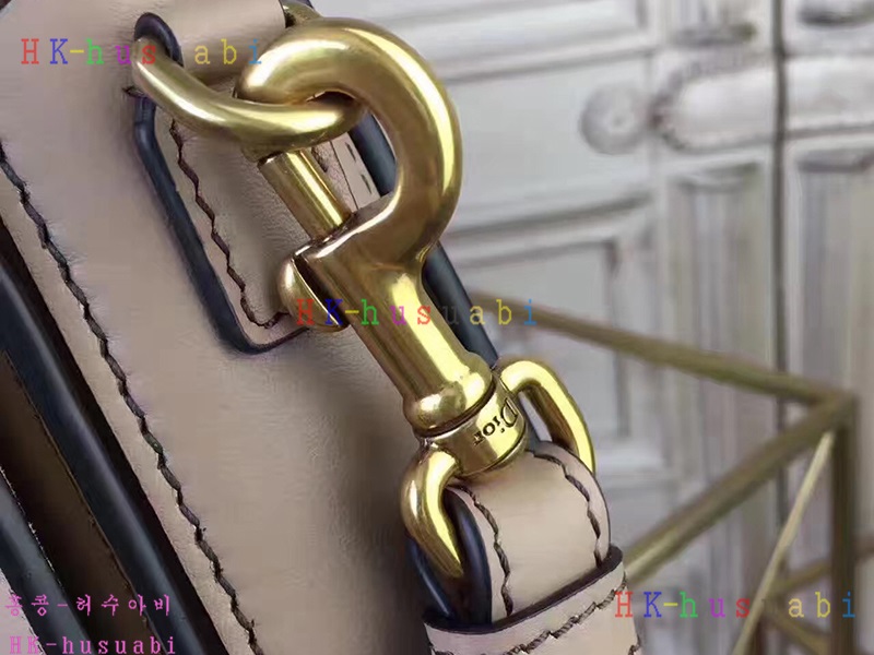 �ڹ̷��ޡ�NEW ��ýŻ� ũ�ν���30PJM825YR491-5