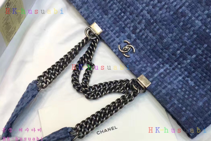 �ڹ̷��ޡ�CHANEL 17FW ���� Ʈ���� ��Ʈ��F7_F827V_2