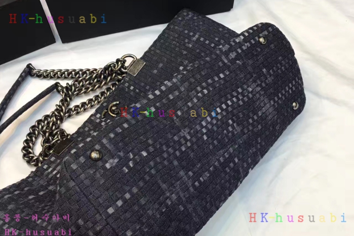 �ڹ̷��ޡ�CHANEL 17FW ���� Ʈ���� ��Ʈ��F7_F827V_1