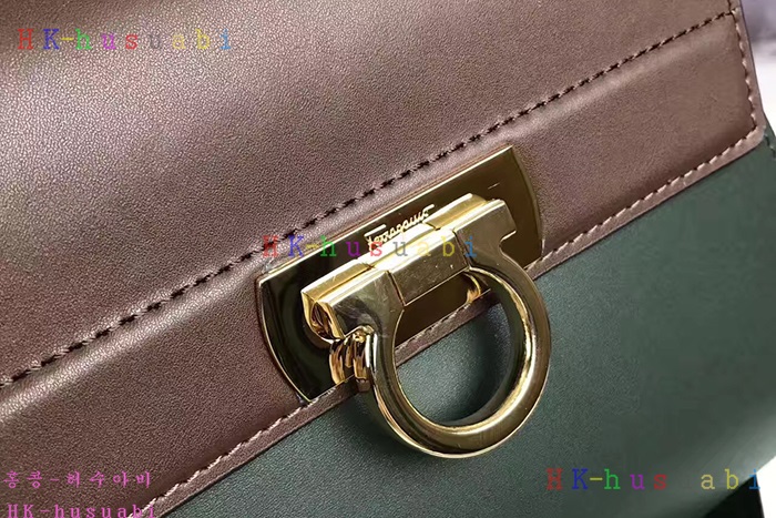 NEW 17F/W ��󰡸� �Ż� ���� ���ǾƼ���� 21G569-4