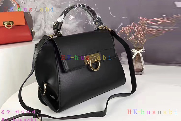 NEW 17F/W ��󰡸� �Ż� ���� ���ǾƼ���� 21G569-3