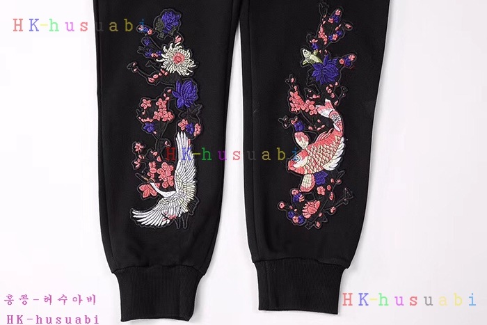 NEW ���� 17S/S�Ż� �������� Ʈ���̴� ��Ʈ GU170826-A4