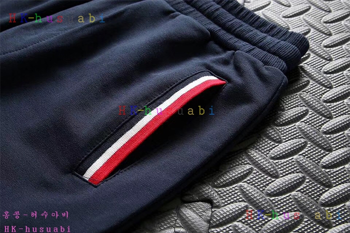 NEW 17F/W ���� �Ż� �������� Ʈ���̴� ��Ʈ 3Į�� GU17083153