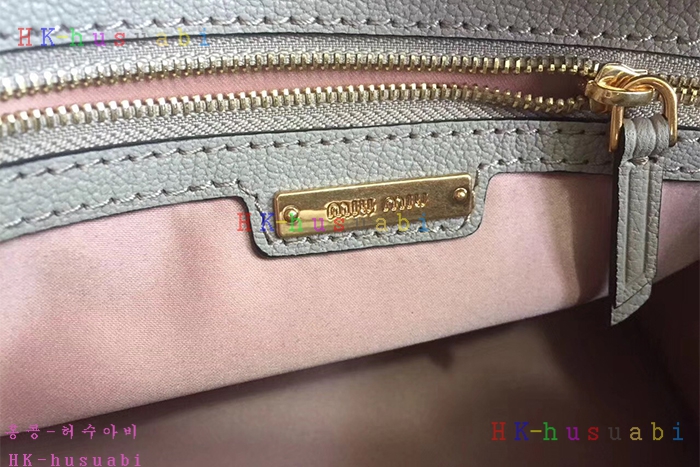 �ڹ̷��ޡ� 2017F/W �̿�̿� �Ż� ����� ���� ��Ʈ�� �̵� 5BA056-2