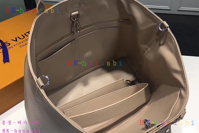  �ڹ̷��ޡ� 2017F/W ���̺��� �Ż� �丣�� ��Ʈ��&���۹� M54780