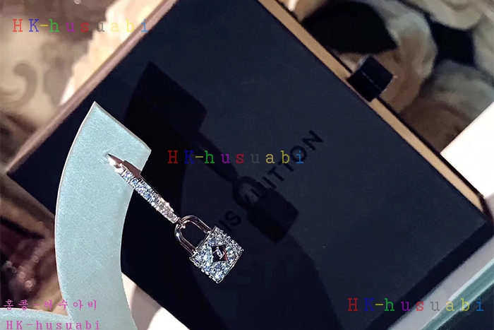 17F/W ���̺��� �Ż� �Ͱ��� LV598898