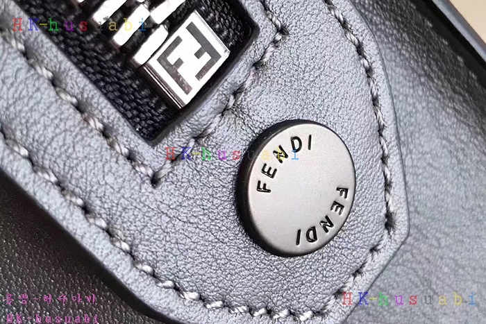 �ڹ̷��ޡ� ��� �Ż� ũ�ν��� FD2636