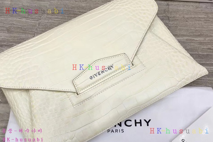 NEW �Ż� ����� Ŭ��ġ �� GV-40117107-11