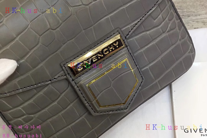 NEW �Ż� ����� ����� ��� �� �̴� GV-40117102-3