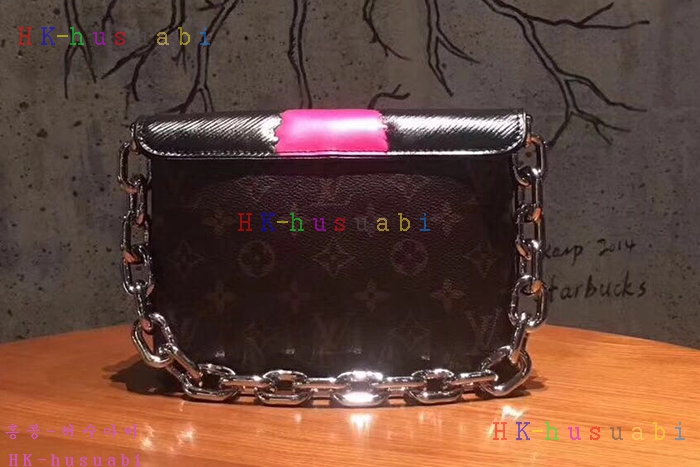 2018 NEW �ֽŻ� ����Ʈ ����Ű M43532