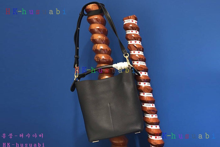 �ڹ̷��� �ڷο��� ������ ��Ʈ�� LW64451