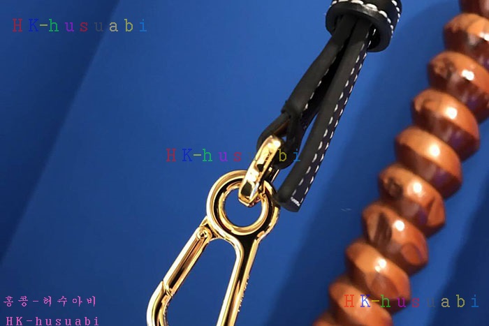 �ڹ̷��� �ڷο��� ������ ��Ʈ�� LW64451