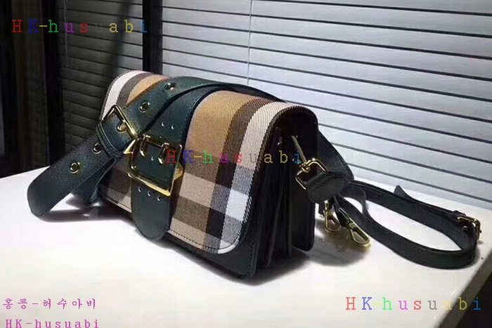 �ڹ̷��ޡ� ������ �Ż� ũ�ν��� BU55710-2